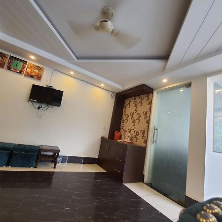New Gokul Grand Hotel Dehradun Exterior photo