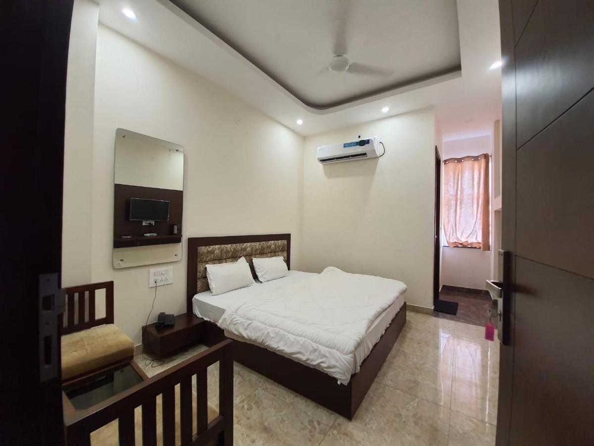 New Gokul Grand Hotel Dehradun Exterior photo