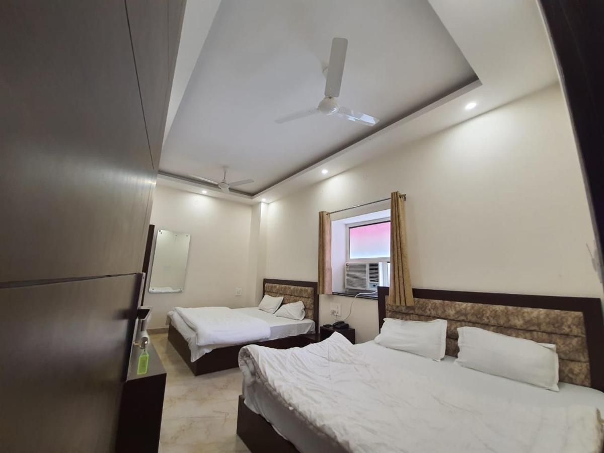 New Gokul Grand Hotel Dehradun Exterior photo